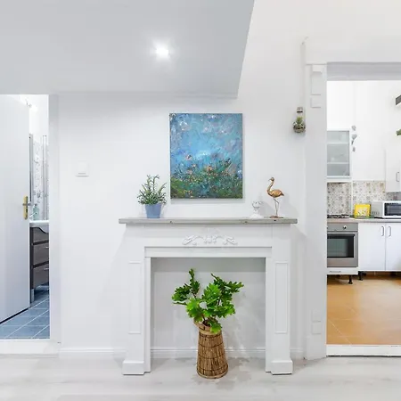 Apartment, In The Middle Of The Center, Quiet, Ac בודפשט