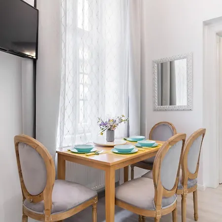 Green Apartment * Budapest