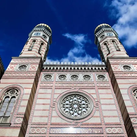 Apartment, In The Middle Of The Center, Quiet, Ac *