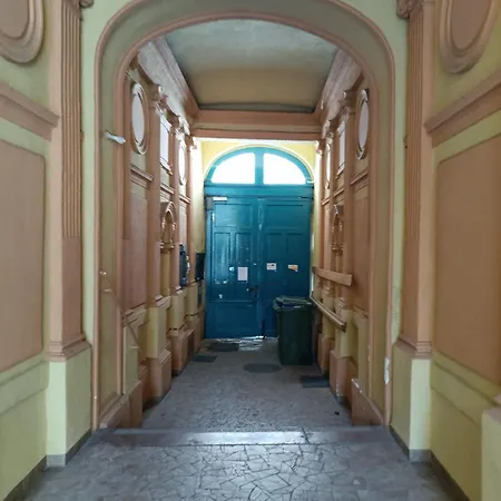 Apartment, In The Middle Of The Center, Quiet, Ac *