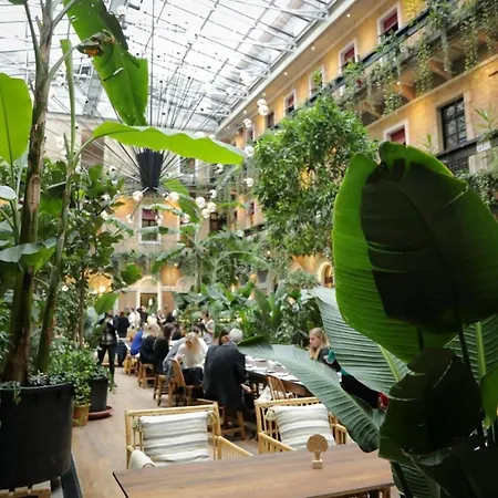 Green Apartment Apartment Budapest