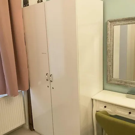 Apartment, In The Middle Of The Center, Quiet, Ac דירה בודפשט