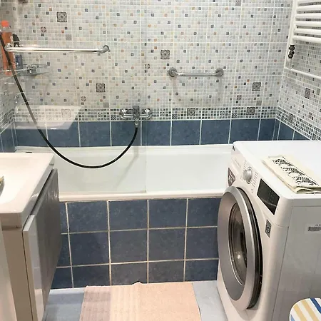 Apartment, In The Middle Of The Center, Quiet, Ac * Budapesta