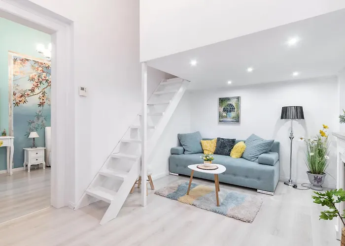 Apartment, In The Middle Of The Center, Quiet, Ac