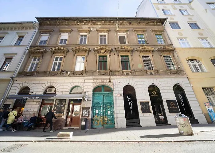 Apartment, In The Middle Of The Center, Quiet, Ac Apartament *