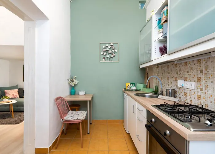 Апартаменты Apartment, In The Middle Of The Center, Quiet, Ac *